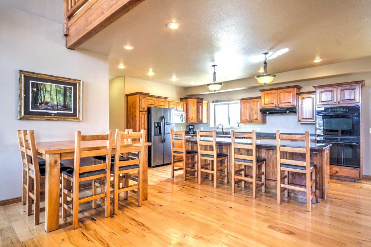 Rustic Bryce Canyon Home With Deck On Sevier River! Hatch Bagian luar foto